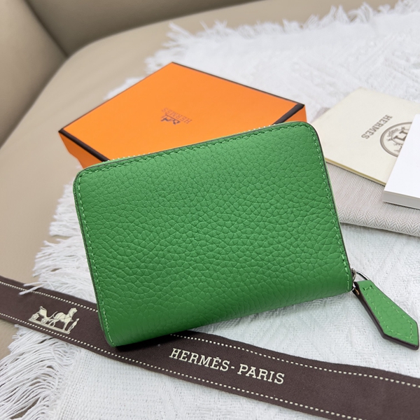 エルメス財布コピー背面デザイン